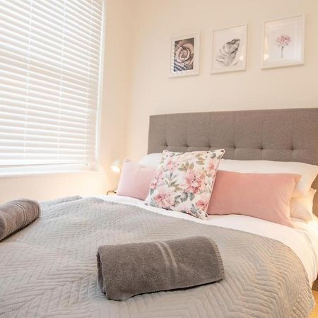 New 2Bd Cottage Heart Of 스트렛포드-어폰-에이본 외부 사진